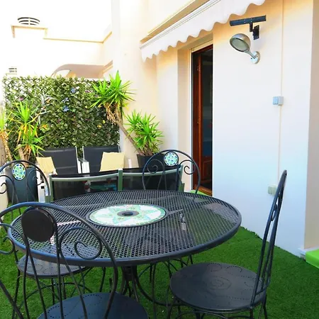 Nestor&jeeves - Andrioli Terrasse - - Close - Floor *
